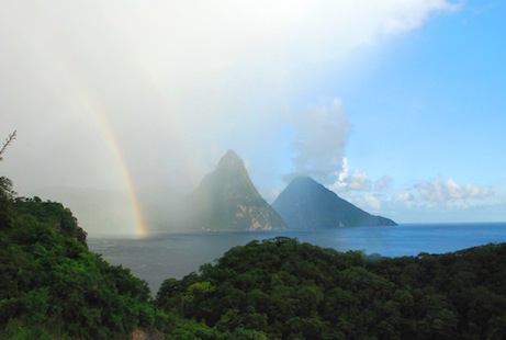 Jade-Mountain-Rainbow