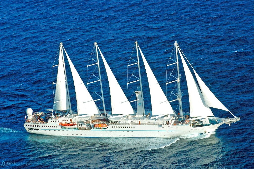 sailboat in tahiti