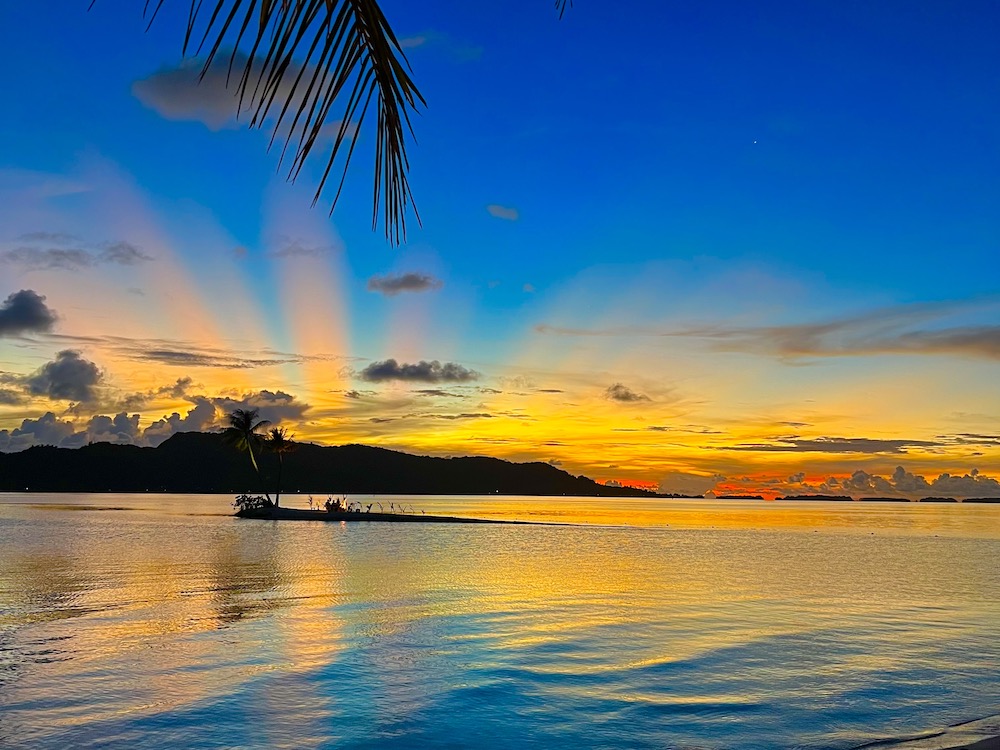 Four Seasons Resort Bora Bora 5